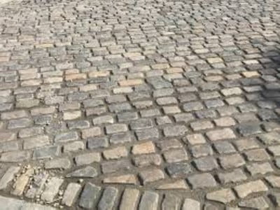 Warwick Paving Contractors Laying Cobblestones in Warwick 