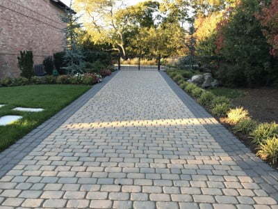 Warwick Paving Contractors Laying Cobblestones in Warwick 